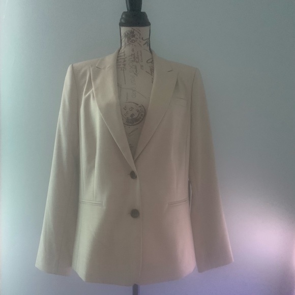 Donna Karan New York sculpture suit jacket - Picture 11 of 16